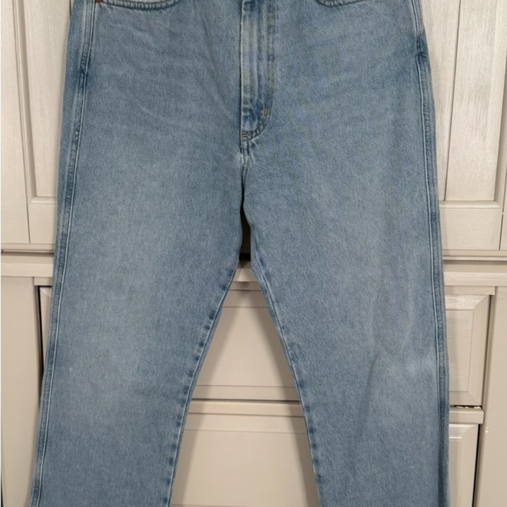 Agolde women’s  Faded Blue Relaxed Jeans - Picture 3 of 5